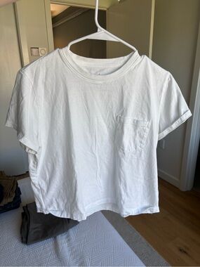 Everlane White Pocket Tee